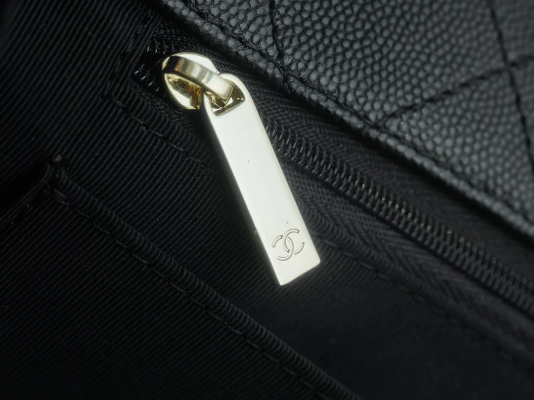 Сумка Chanel 24c Extra Large CF Chain Shoulder Bag - Caviar Black