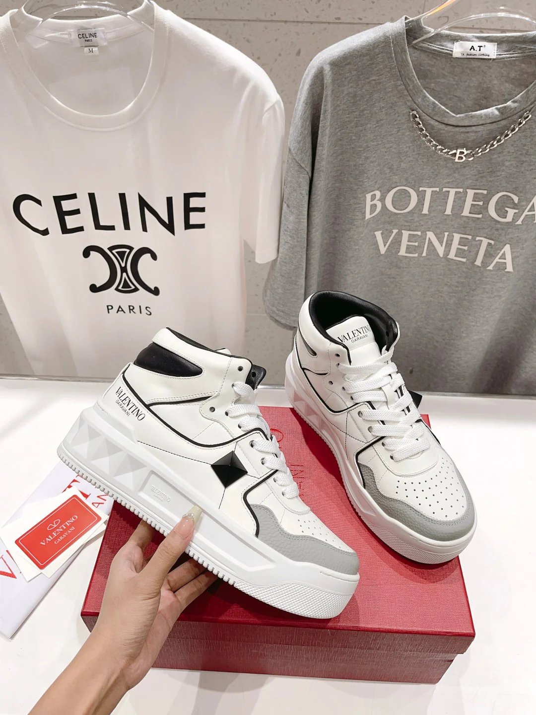 Кроссовки Valentino One Stud XL High-Top - унисекс - черные