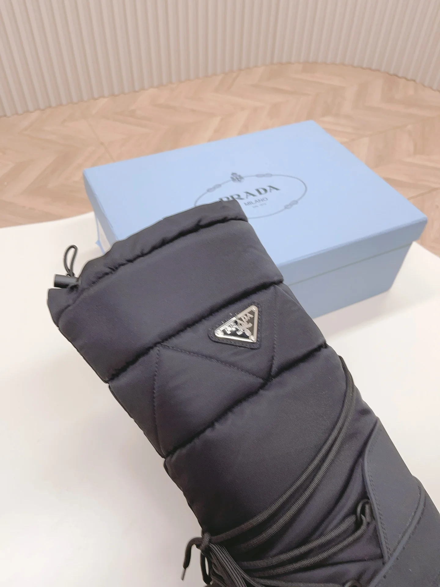 Снежные ботинки Prada 2024 Space Snow Boots - черные