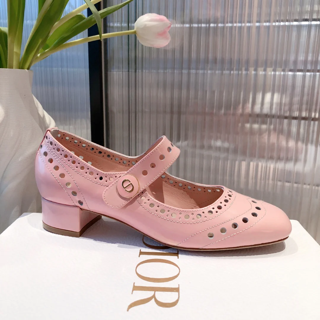 Dior — Ретро — Круглый носок — Ажурный низкий каблук — Розовый