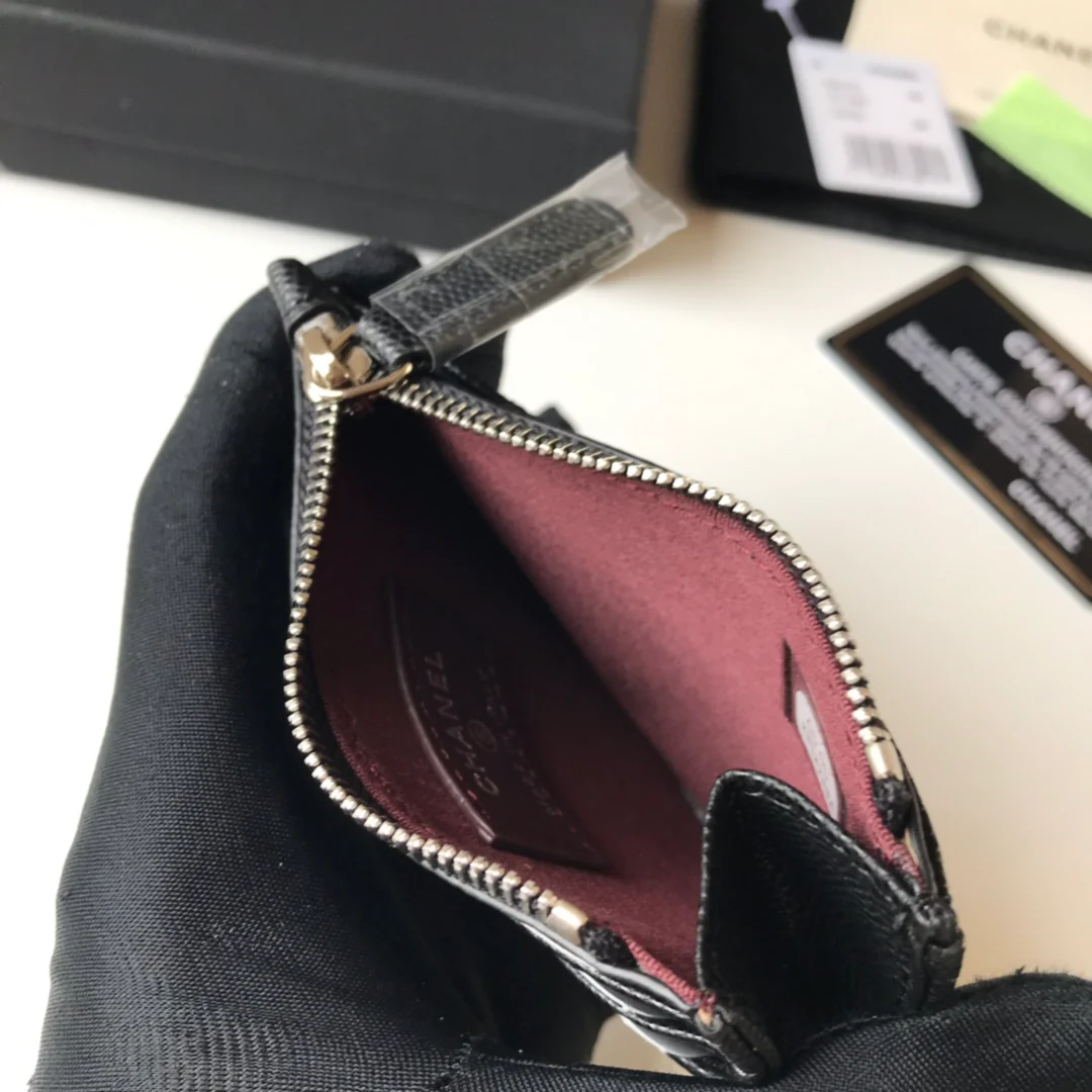 Кардхолдер Chanel на молнии - плоский кардхолдер - 3 шт.