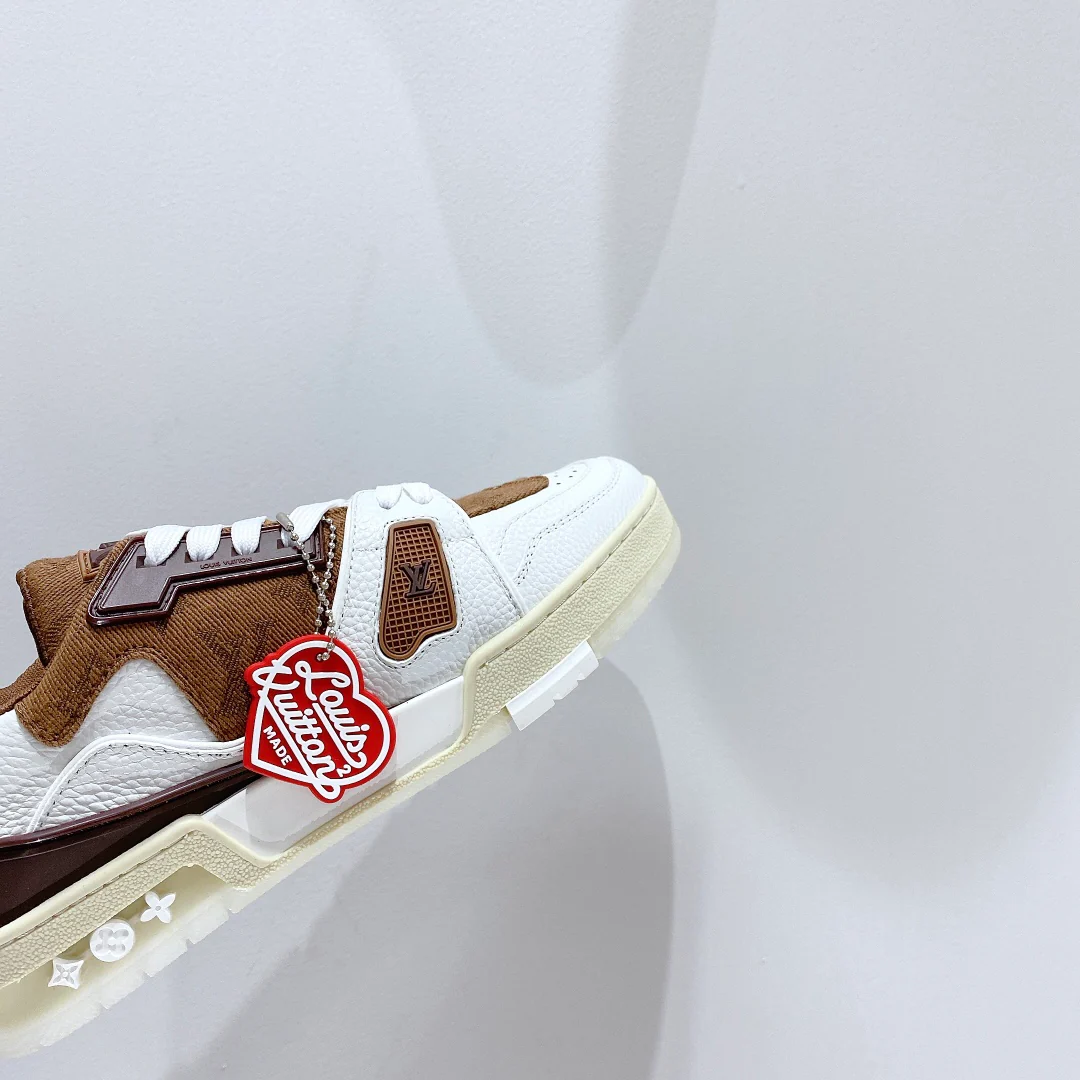 Обувь LV - кроссовки LV Trainer из джинсовой ткани с лоскутным дизайном - парный стиль