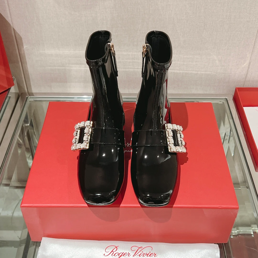 Ботильоны RV Shoes из лакированной кожи с пряжкой и стразами - со стразами Swarovski