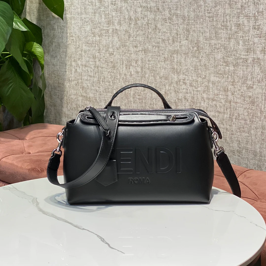 Сумка Fendi by the Way Boston - Черная - 1