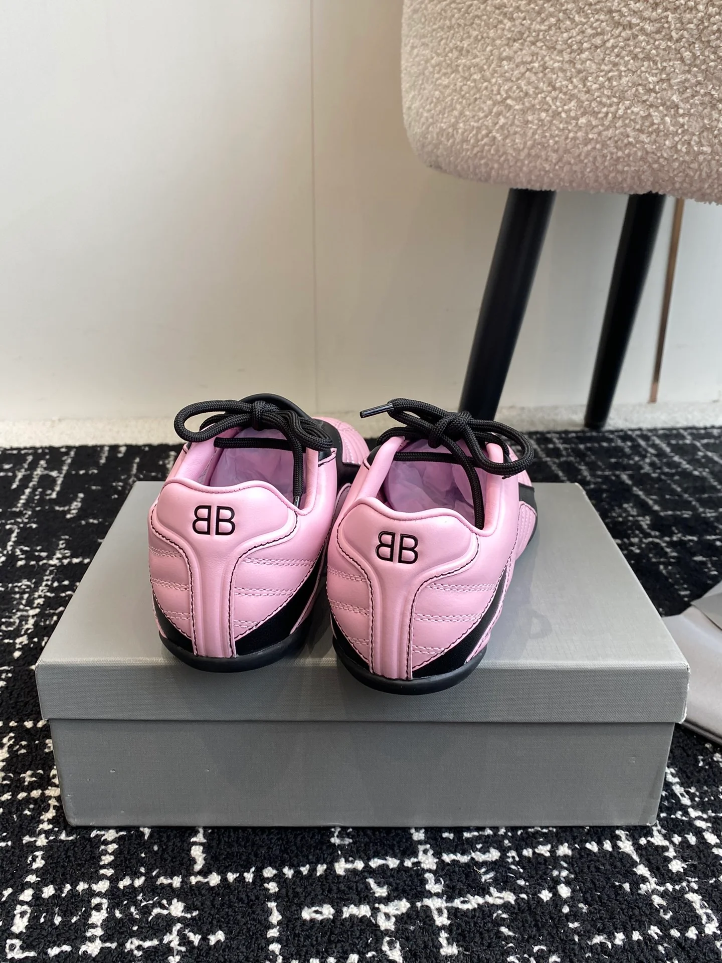 Повседневные бейсбольные кроссовки Balenciaga 2024 — розовые