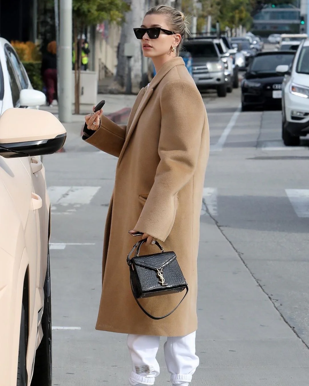 Образ с крокодиловым принтом от YSL Cassandra — Часть 2.