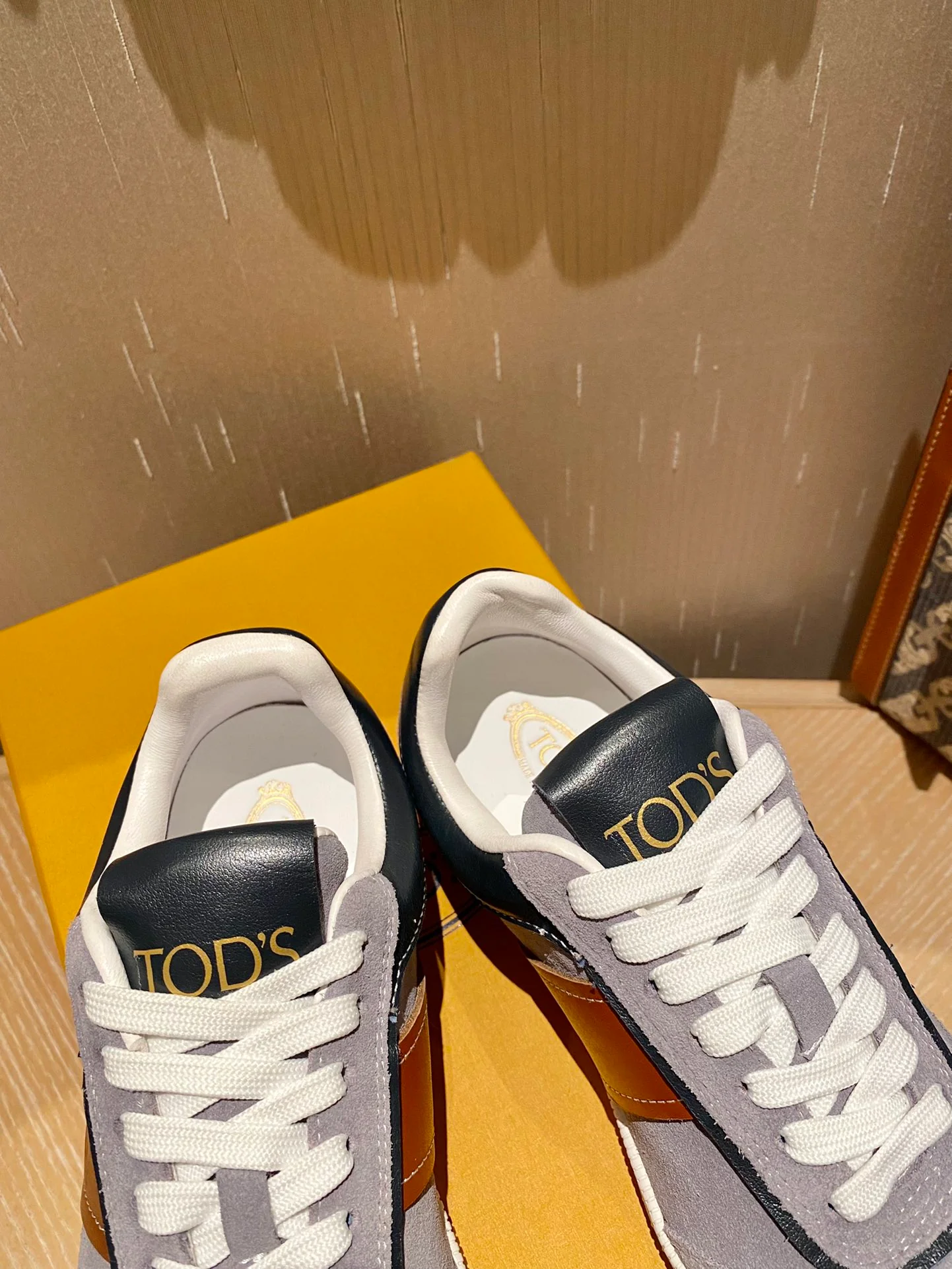 Tods - Белые кроссовки - Повседневная обувь - 9