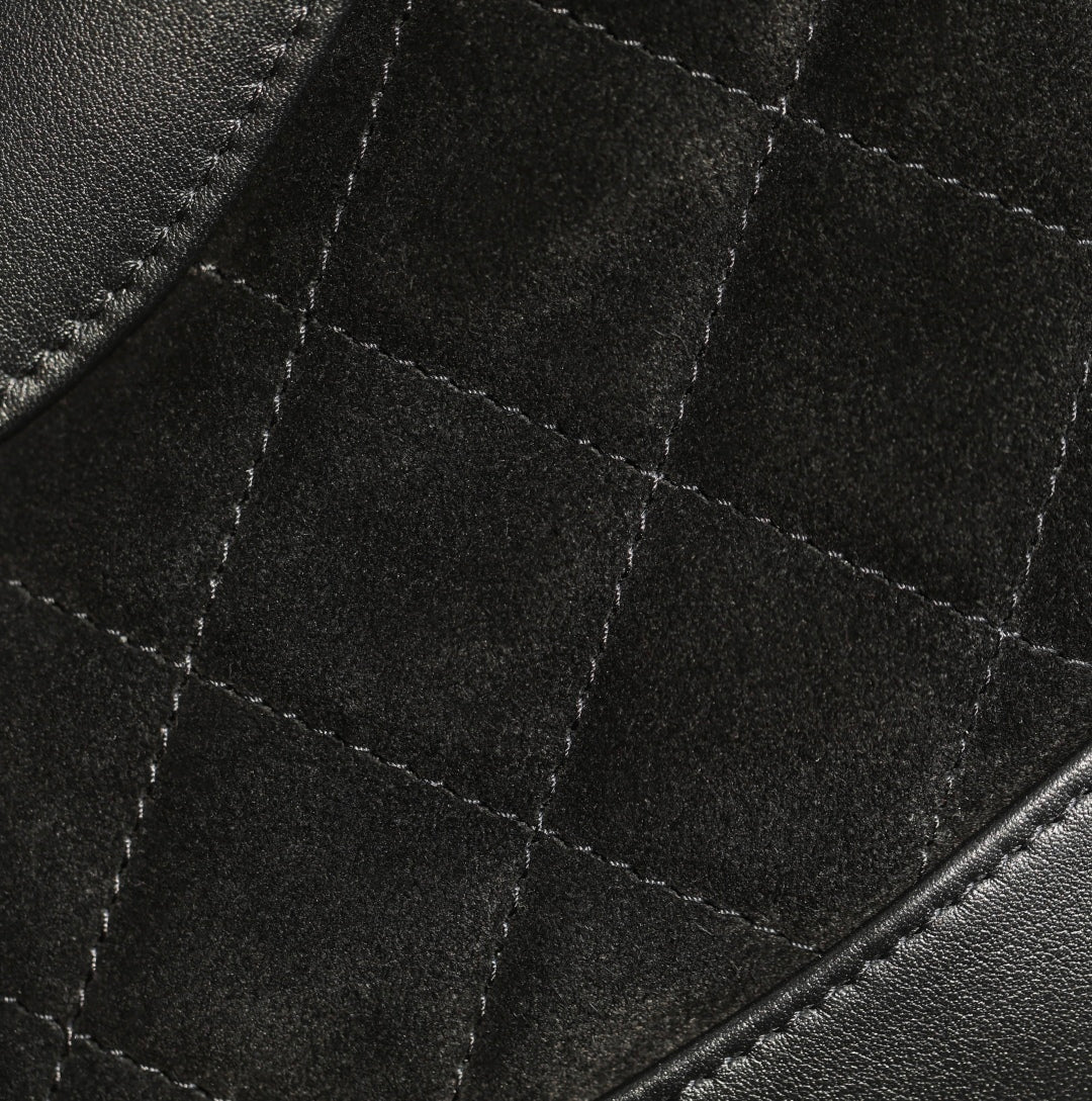 Сумка Chanel 25p nano31, замша, черная.