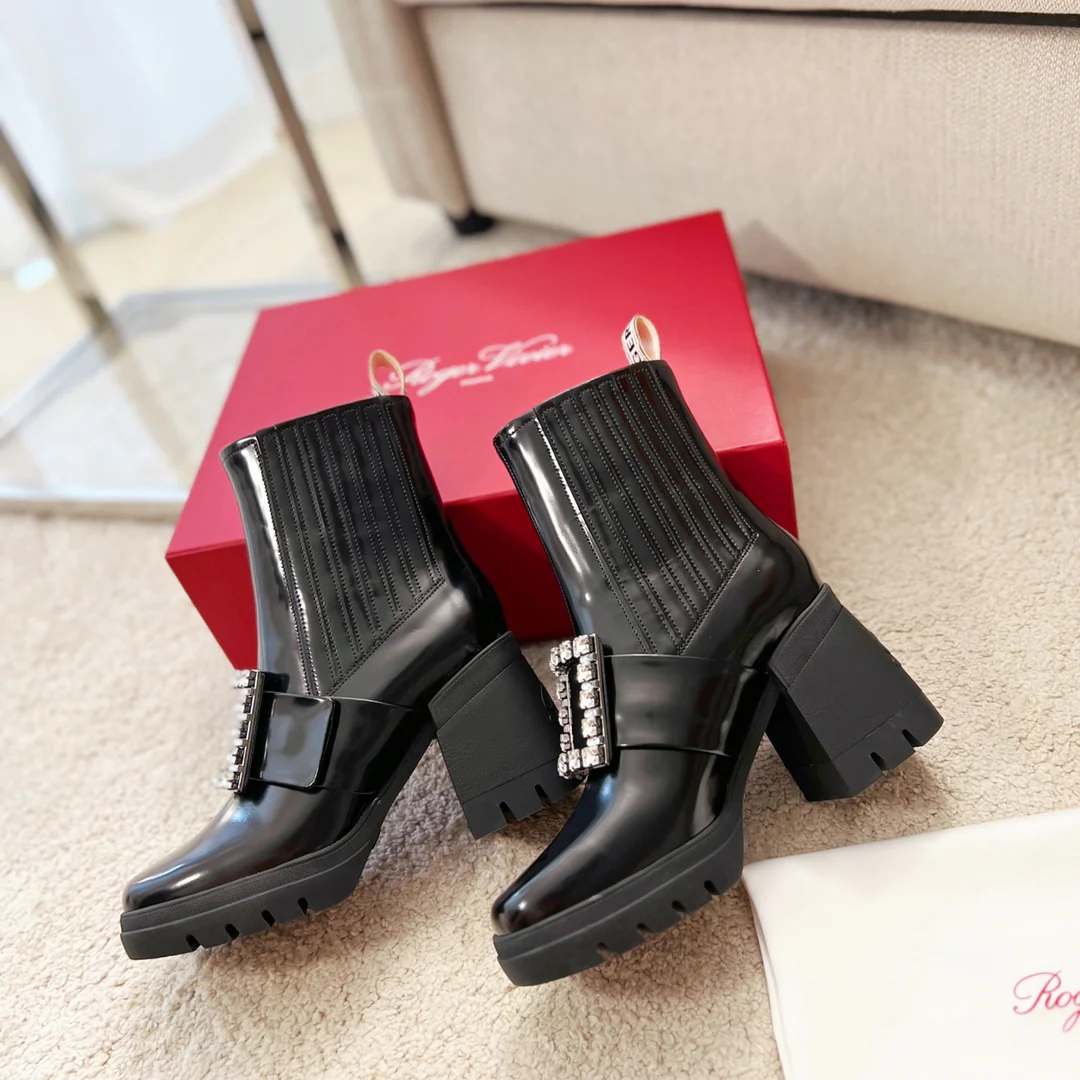 RV Shoes - 22ss - Ботинки до середины икры на массивном каблуке, украшенные стразами - Стиль Оуян Наны