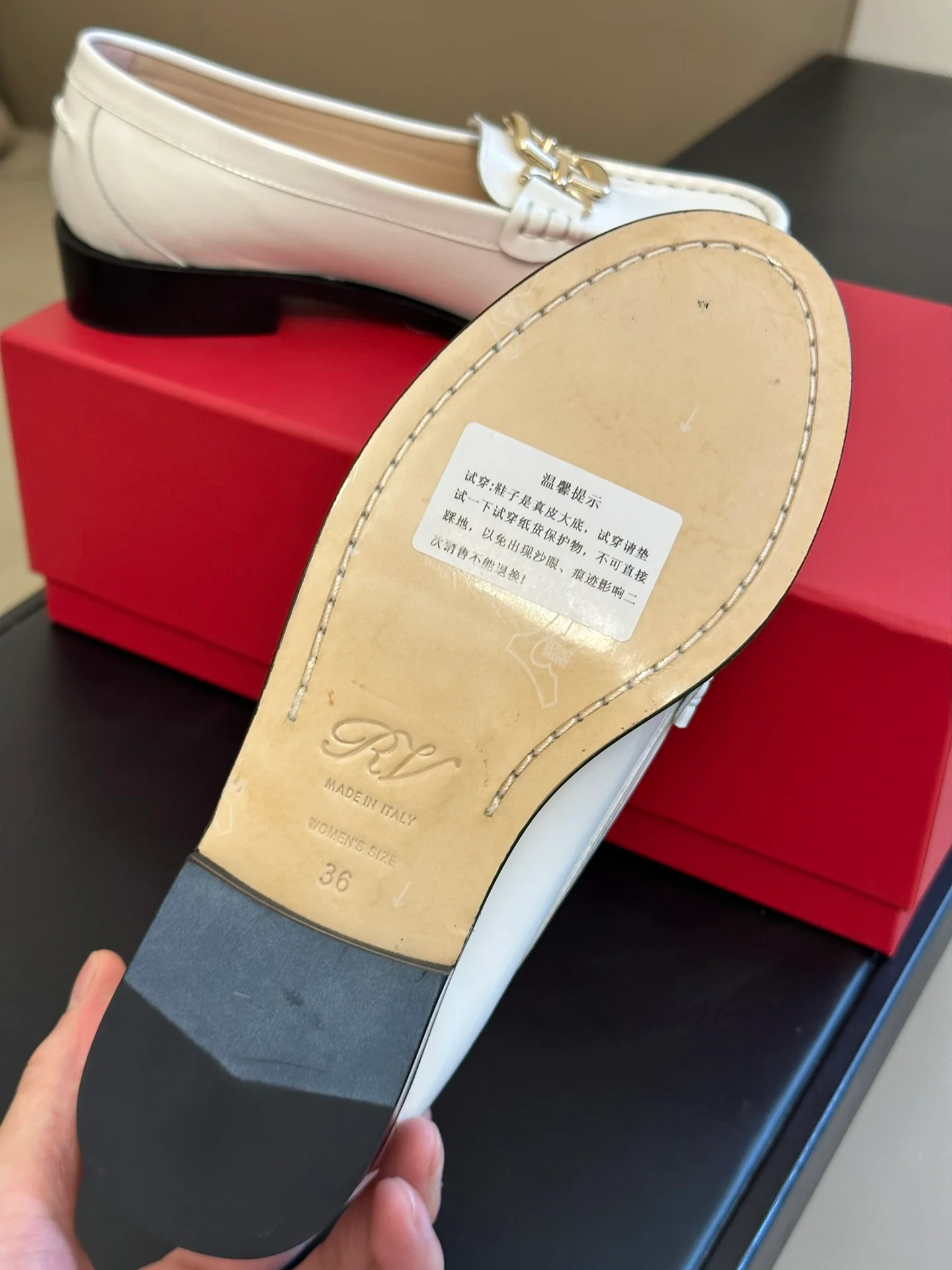 Обувь RV - Новинки осени/зимы 2023 - Лоферы - Балетки - Белое золото