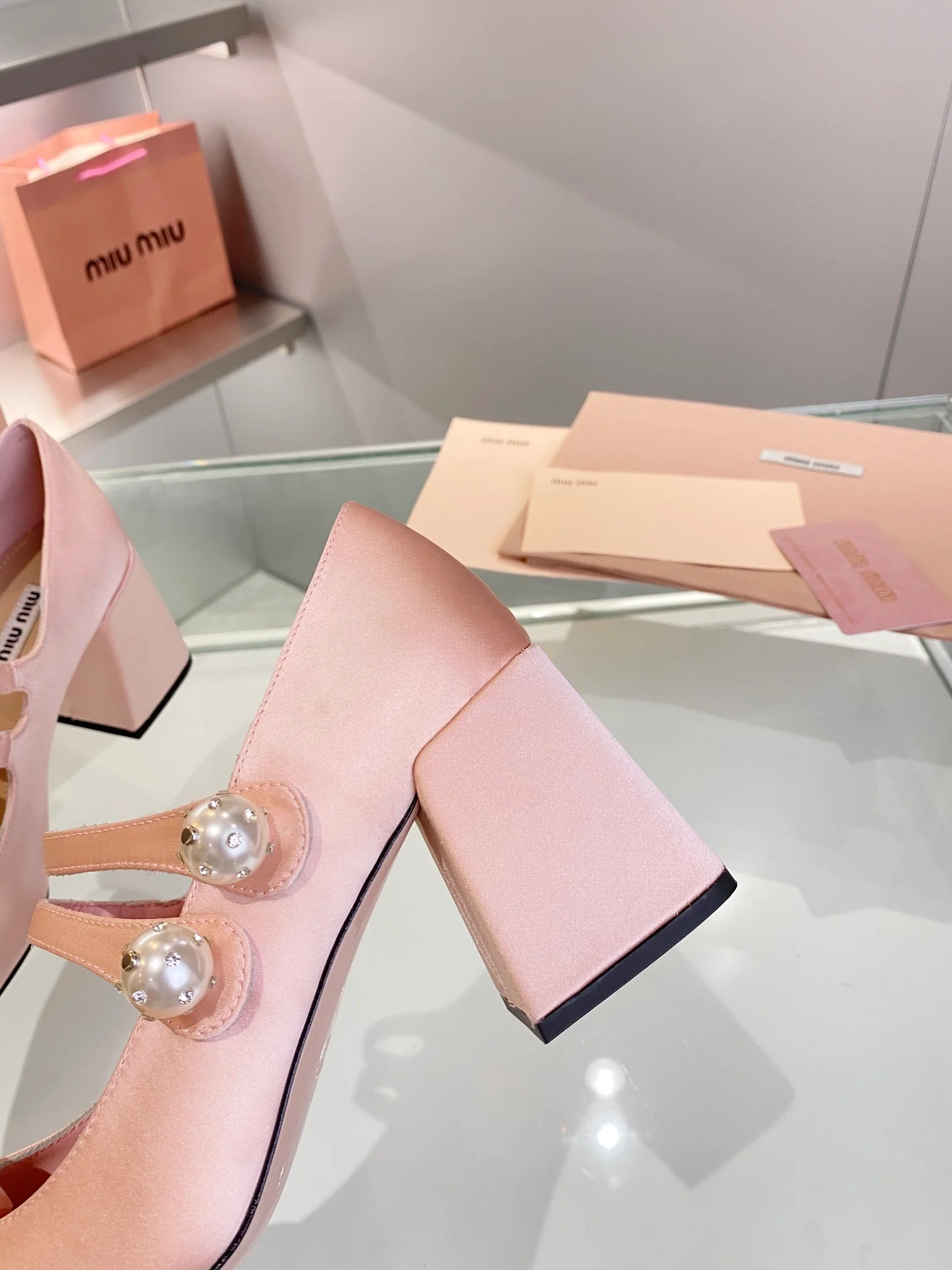 Новые поступления коллекции Miu Miu осень/зима 2023 - Балетки - Туфли на высоком каблуке - 7 см - Розовые