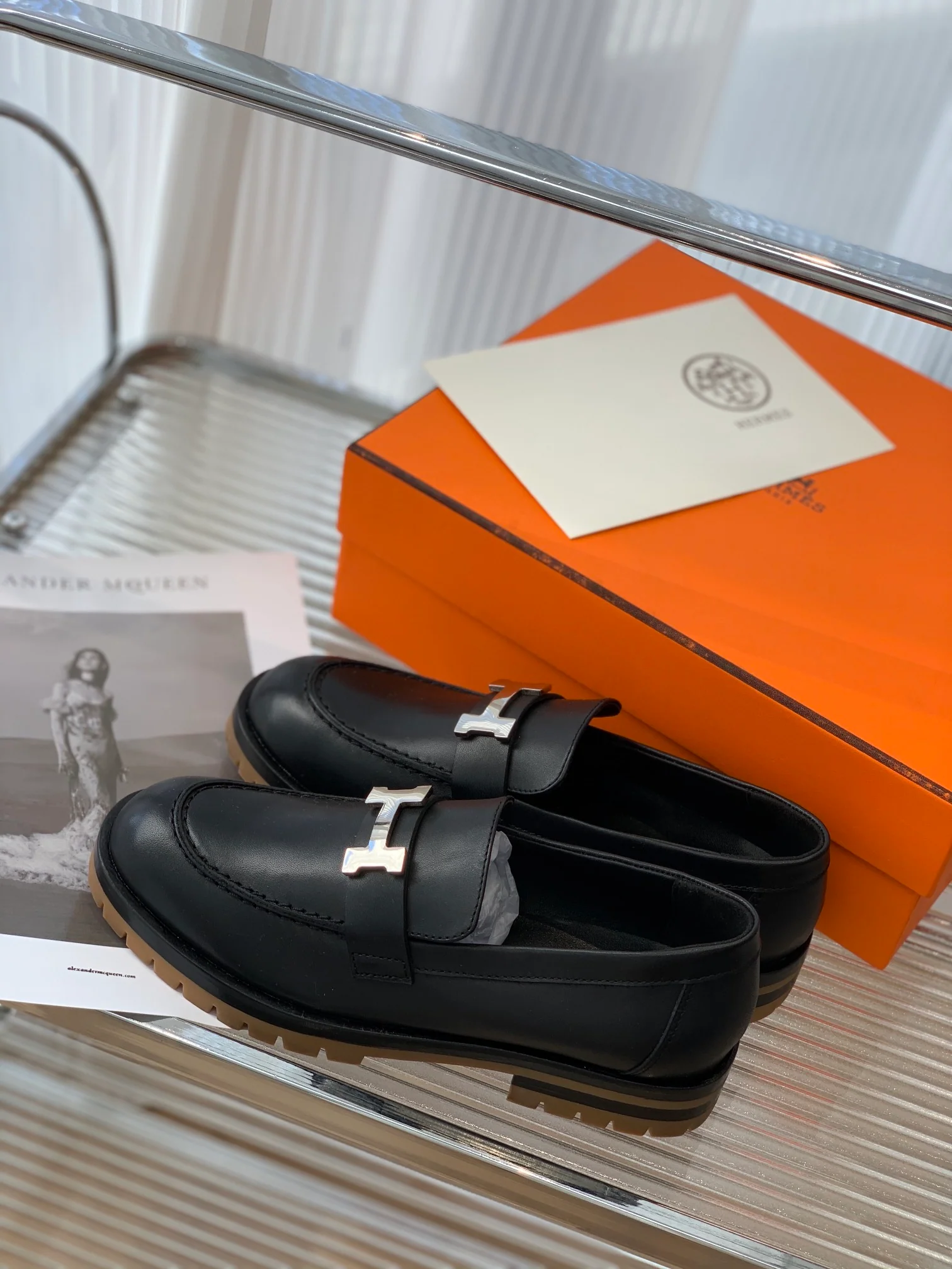 Hermes - Новинка сезона осень/зима 2022 - Акростики