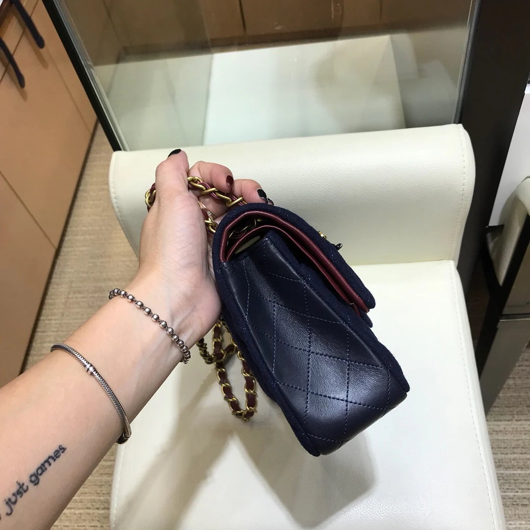 Chanel - Декоративный значок в морском стиле - Сумка CF - Синяя - 25 см