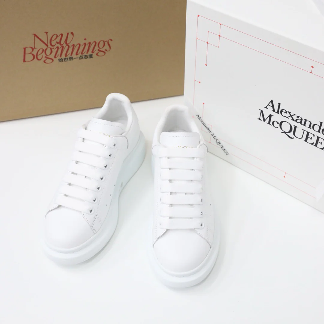 McQueen - Классические белые кроссовки - Полностью белые