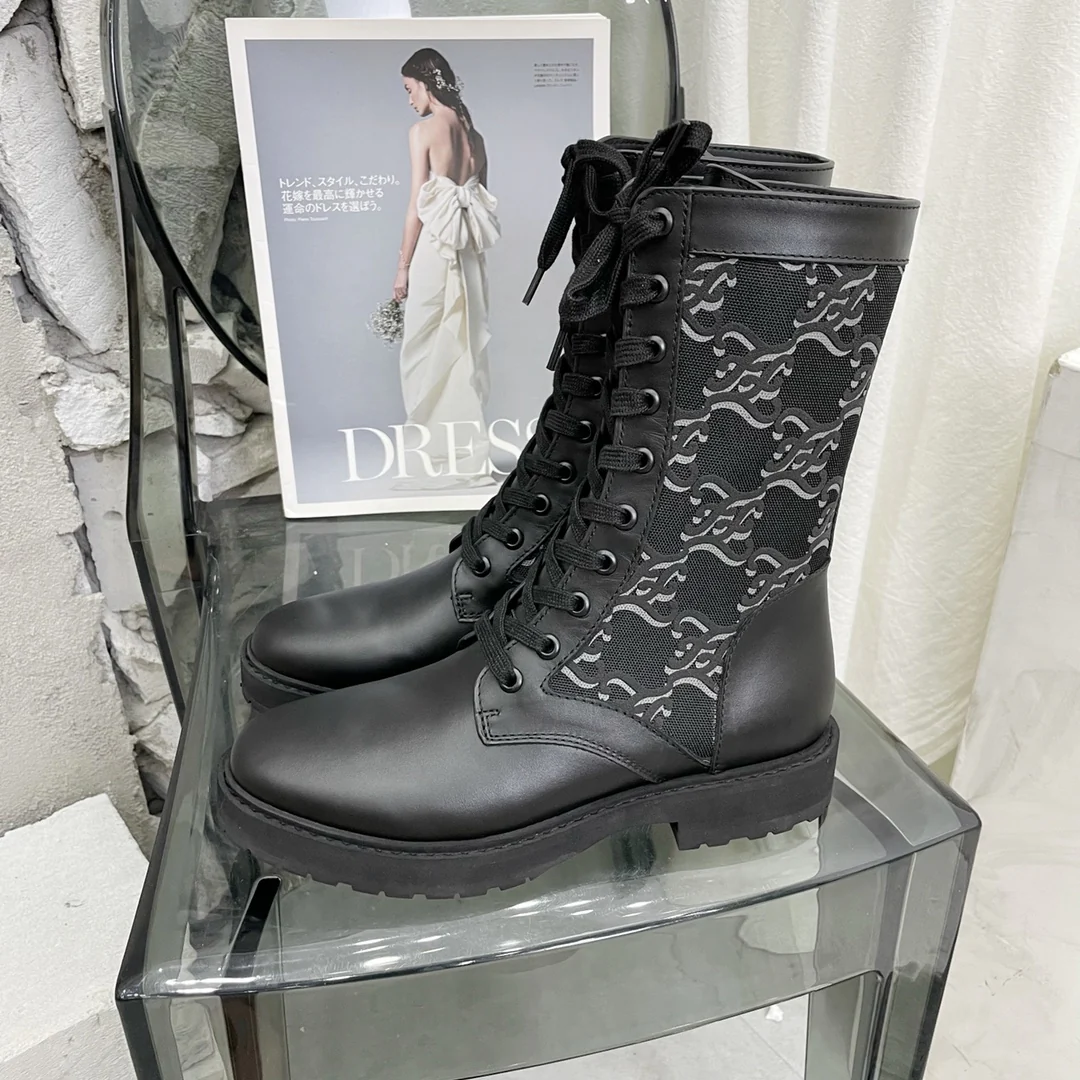 Fendi - Высокие сапоги на шнуровке - Черные