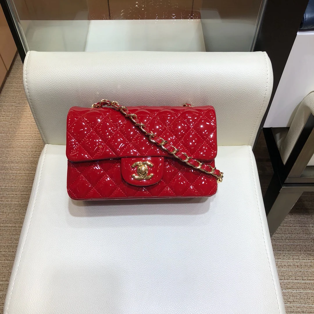 Сумка Chanel CF - лакированная кожа - золотая цепочка - 20 см - 2