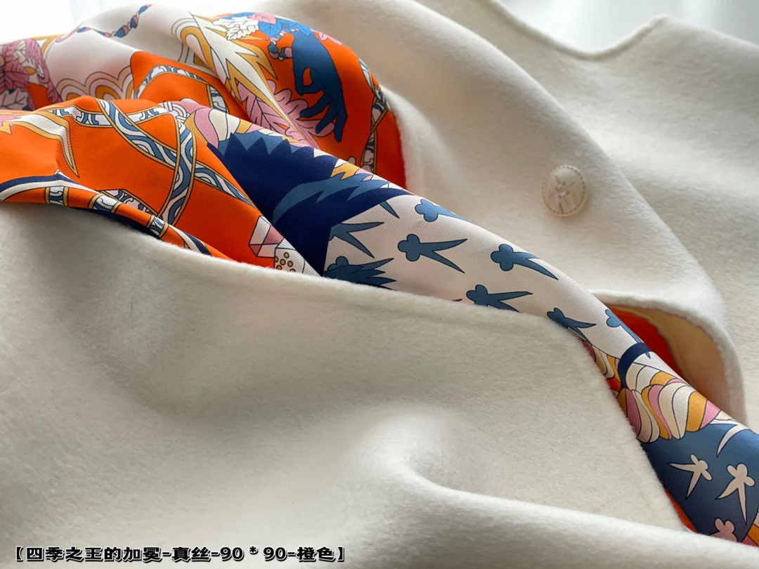 Шарф Hermes - ?Коронация короля времен года? - 90% шелк.