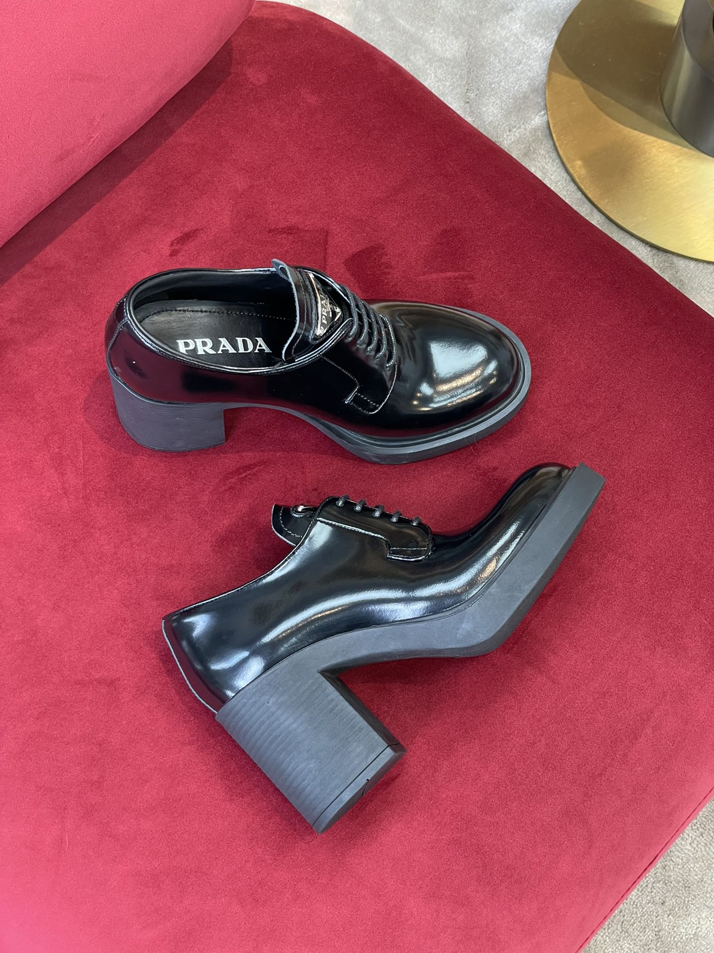 Лоферы Prada 2024 - черные