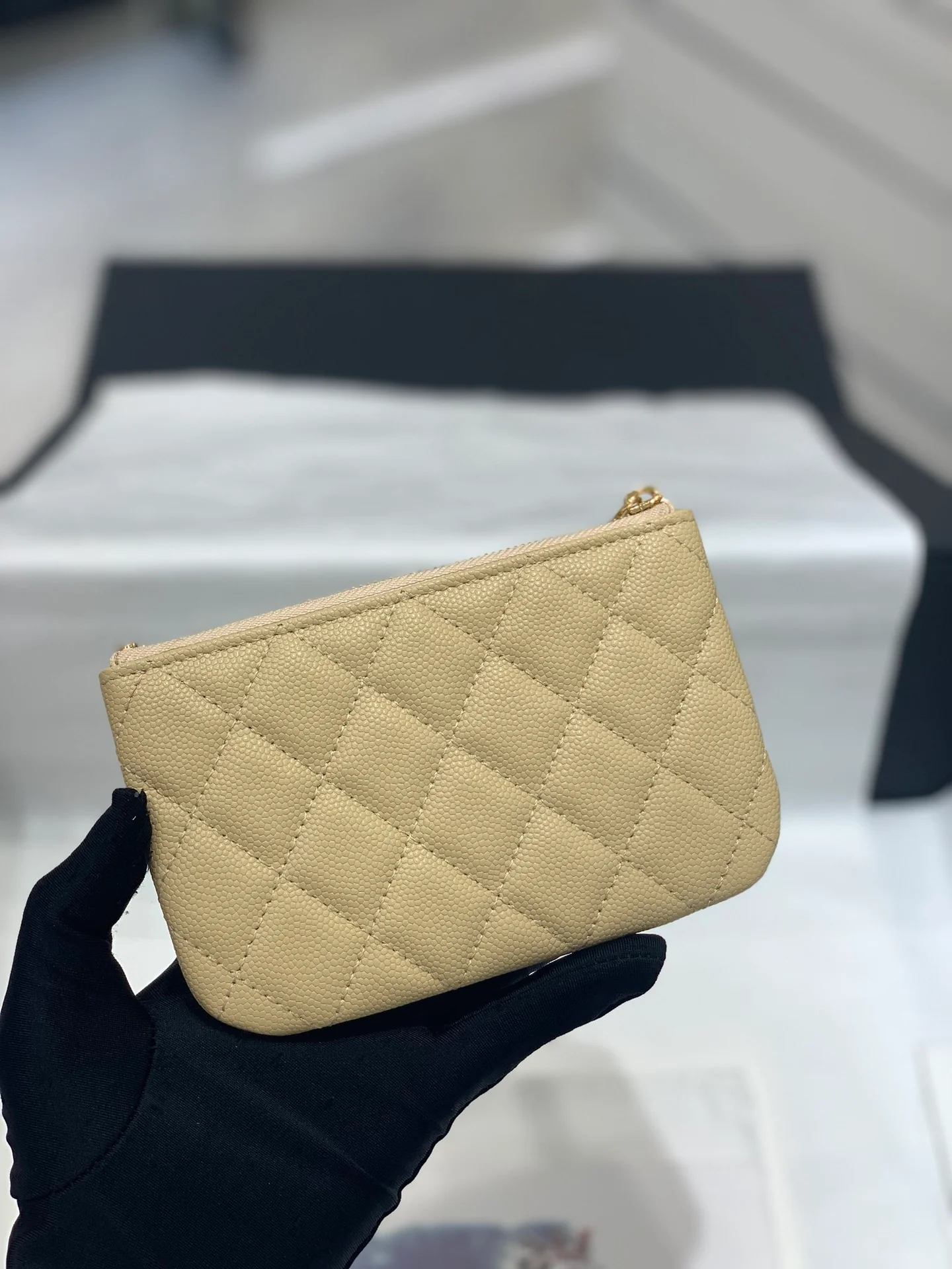 Chanel-19系列 经典皮革拉链零钱包 黄色