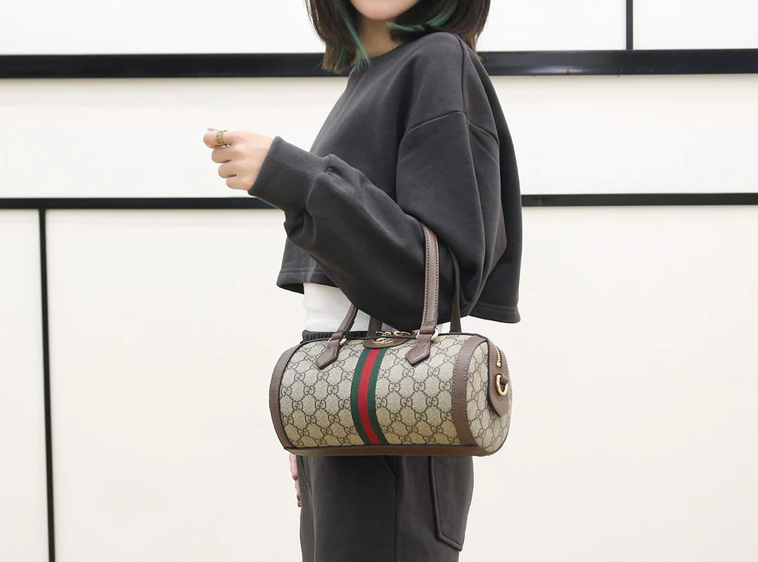 Сумка Boston из серии Gucci-ophidia