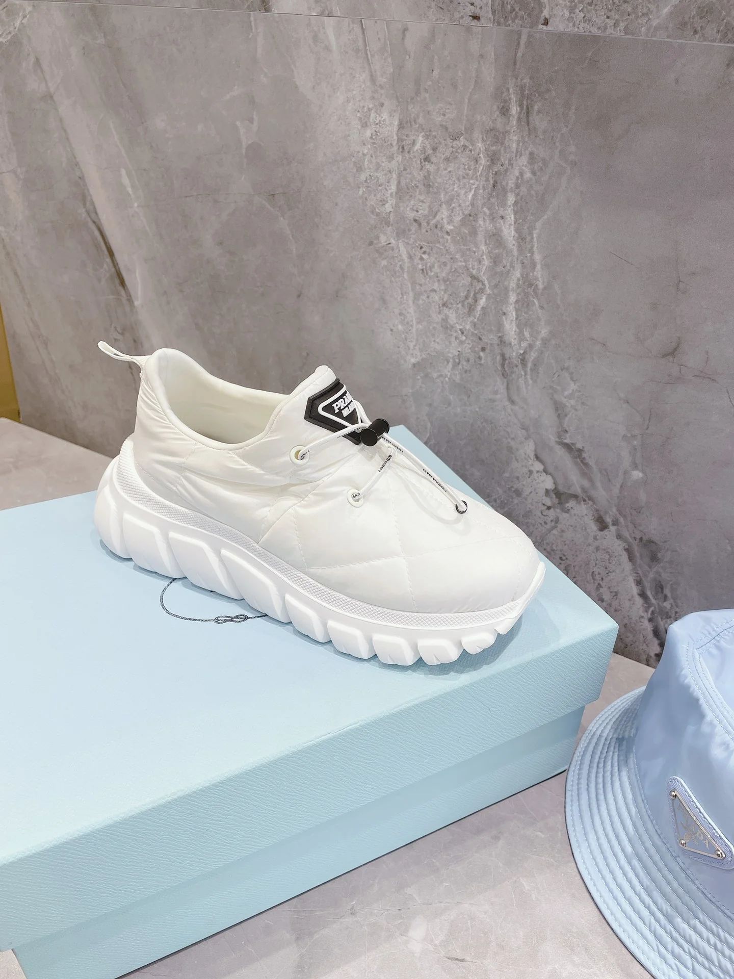 Обувь Prada - Prada - ультралегкая - кроссовки для бега - повседневная обувь - белая