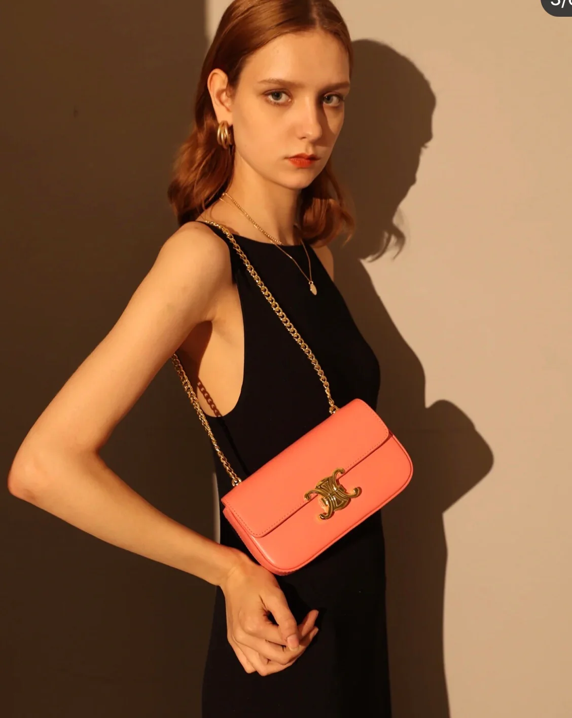 Сумка Celine Triomphe с цепочкой и логотипом, из телячьей кожи - 3 шт.