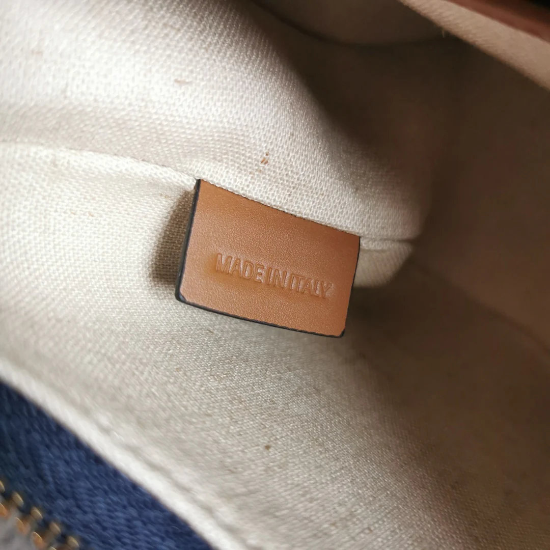 Сумка через плечо Celine Ava - джинсовая - светло-голубая