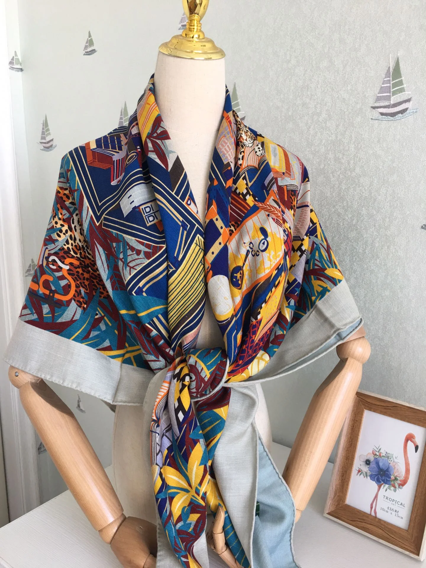 Большой двусторонний шарф Hermes - 136 см - 30 см - Шелк 70 г - Шерсть 11 г