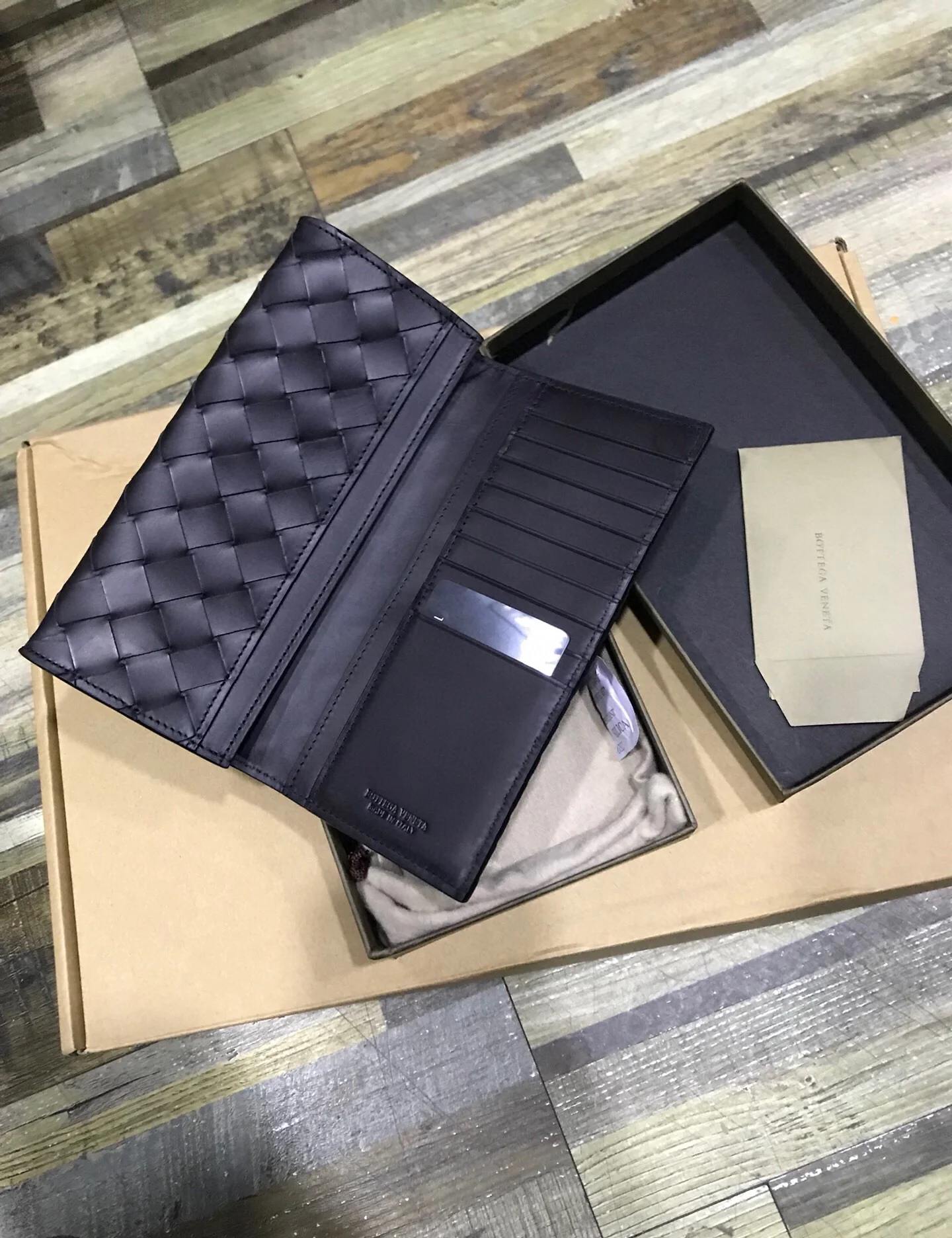 BV 翻盖长夹-意大利原厂胎牛皮