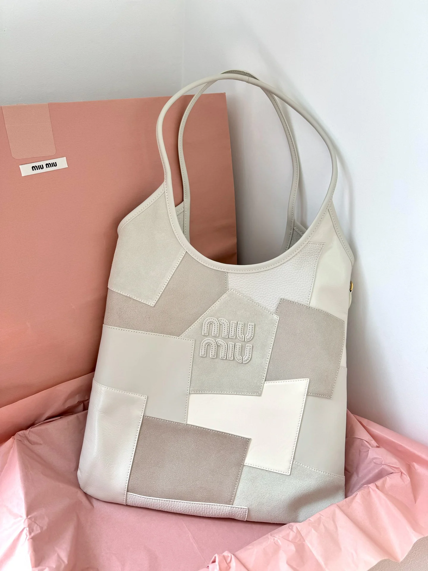 Miu Miu 520 Limited Edition - сумка-тоут Ivy (кожа в стиле пэчворк)