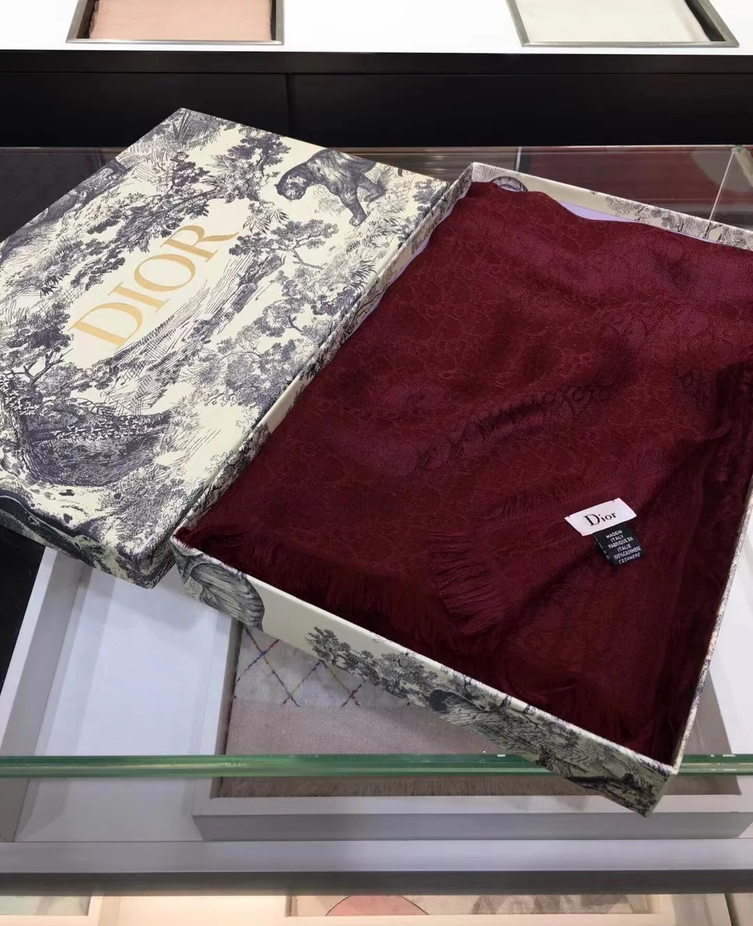 Dior - Жаккардовый длинный шарф с тонким узором - 110 см x 200 см - 100% кашемир - Красный