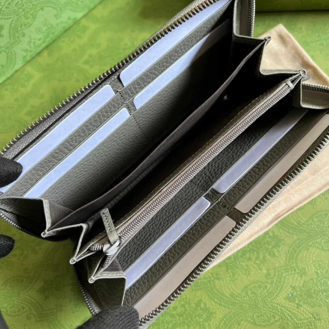 Gucci GG Marmont系列长夹