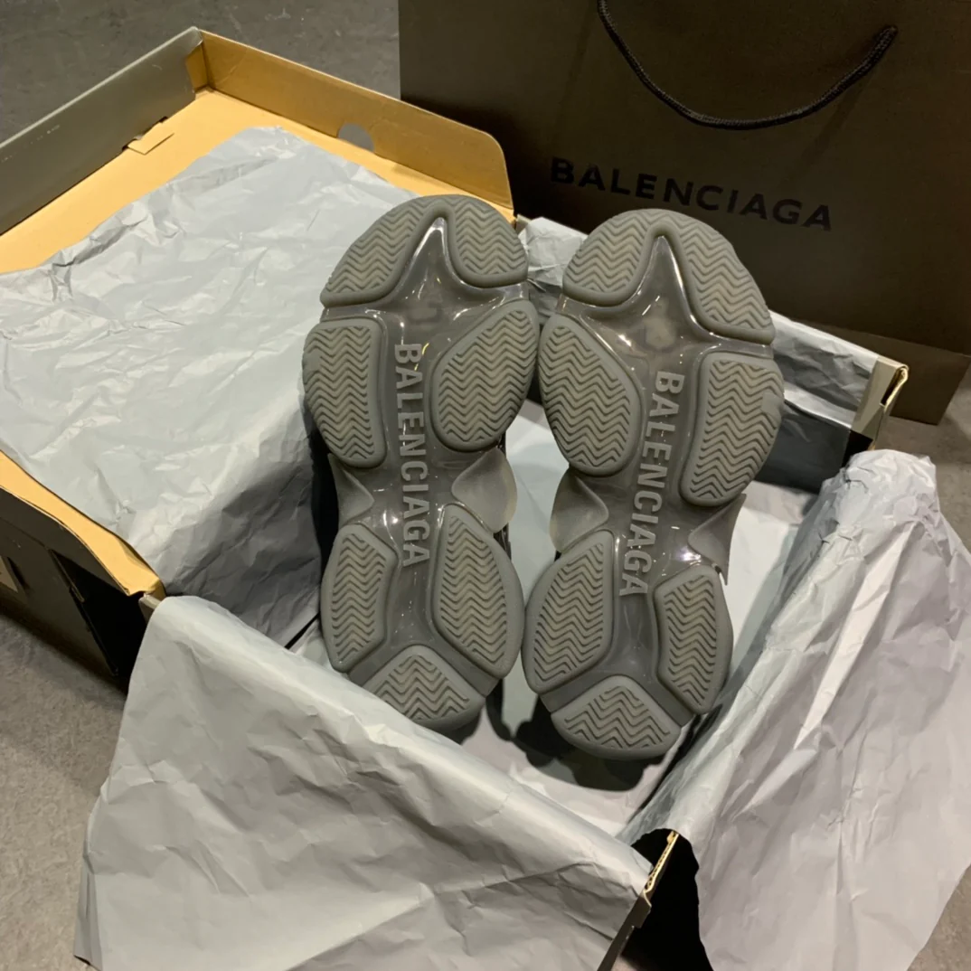 Li Shi - Папины кроссовки - Темно-серые