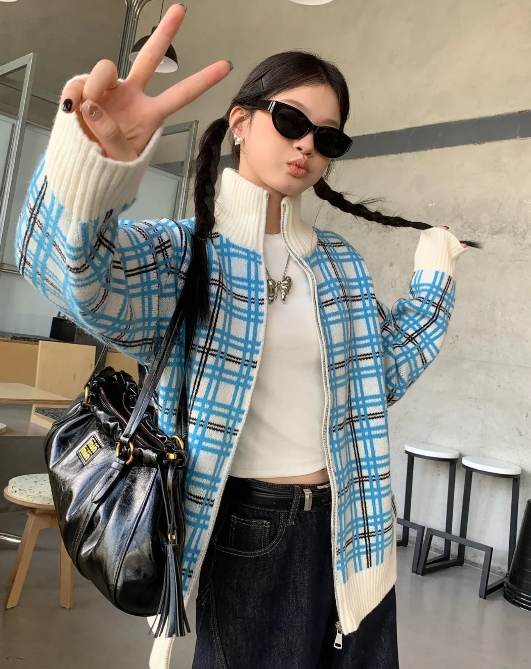 Сумка Miu Miu Joie из кожи наппа — маленькая — черная — Носите и делитесь