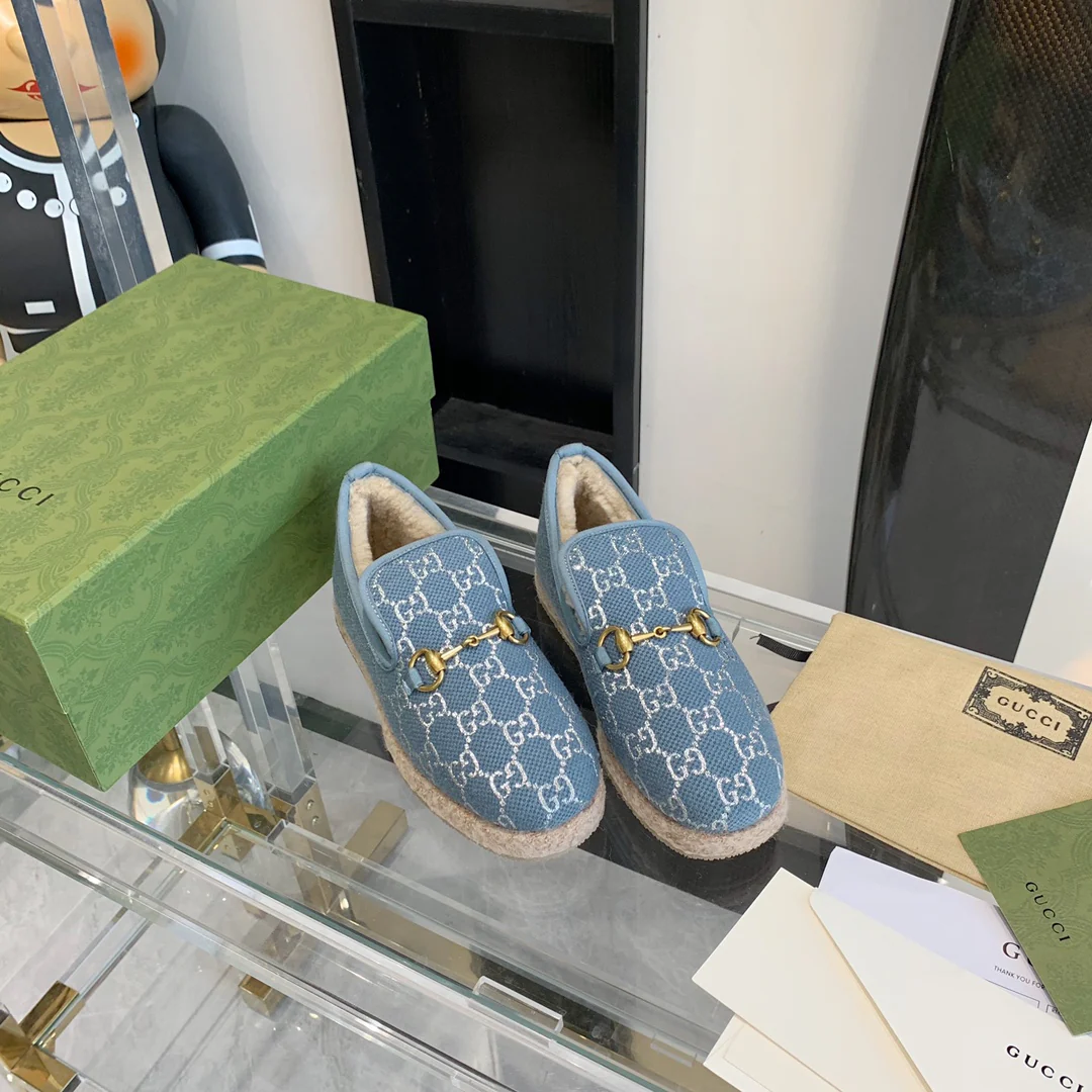 Gucci - Теплые шерстяные туфли - Модель унисекс