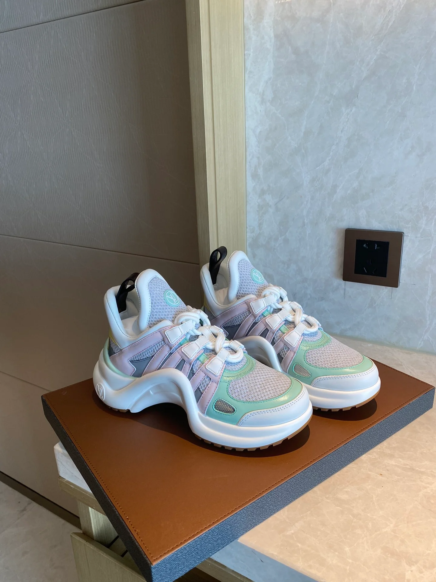 Туфли LV - Массивные туфли LV - 2