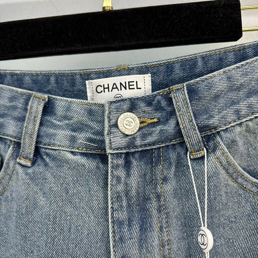 Новые летние джинсовые шорты Chanel 2403