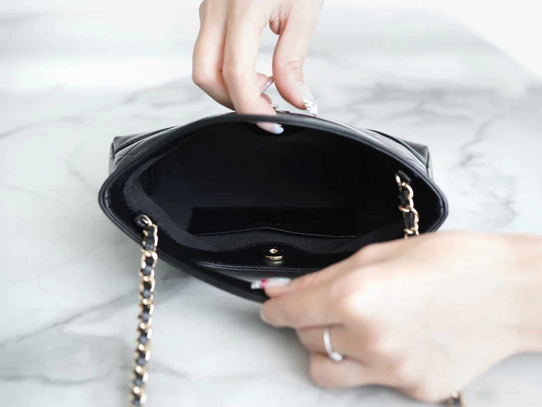 Новые поступления Chanel ранней весной - Chanel - 31 - Горизонтальный - Nono - Черный