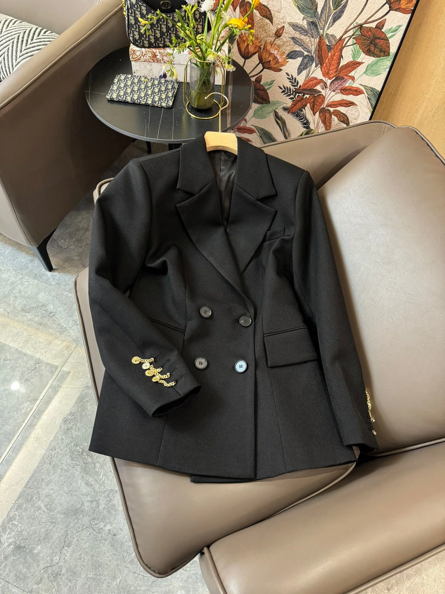 Пиджак Burberry 2403-24ss, новый, черный.