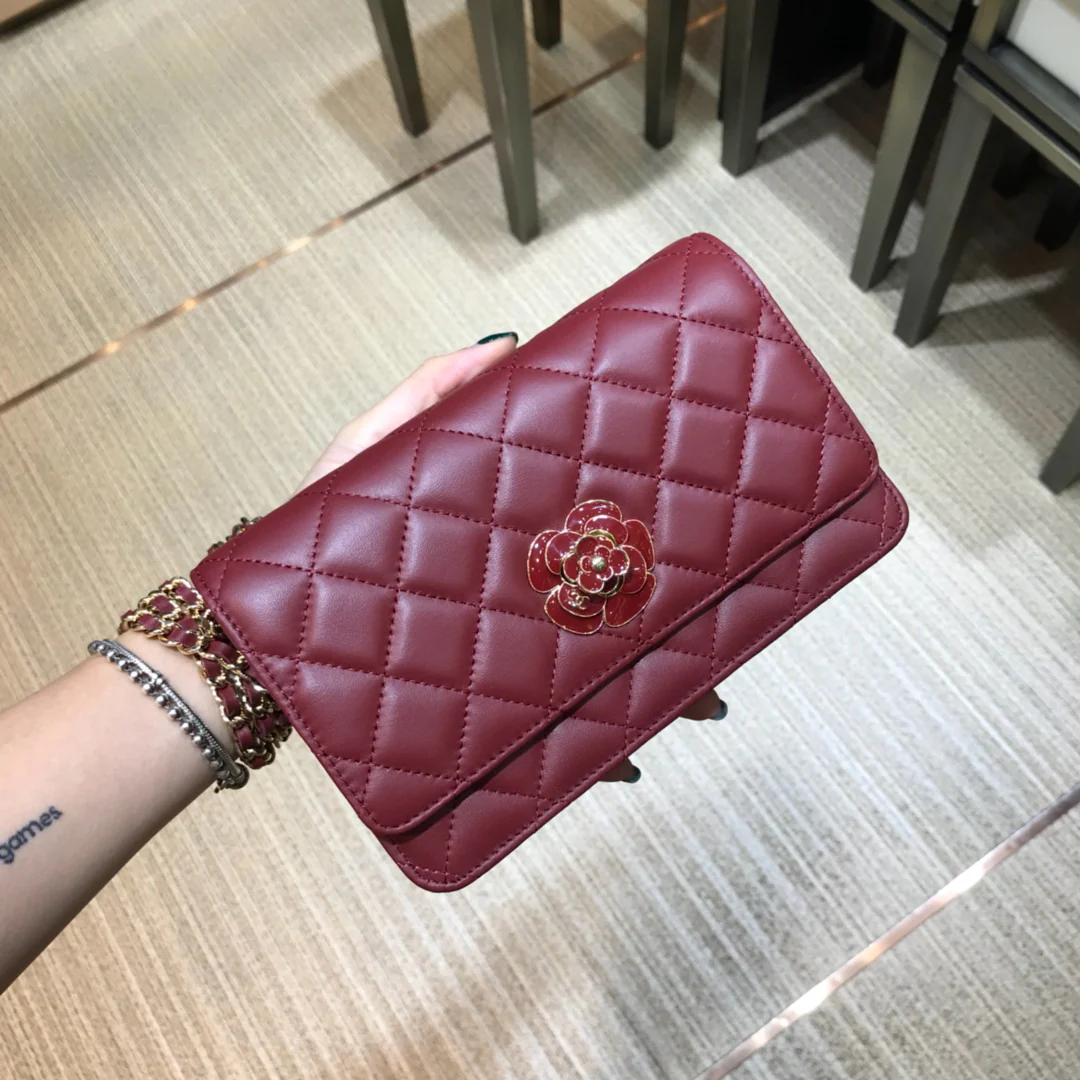 Chanel Camellia Enamel Button Lambkin WOC-1