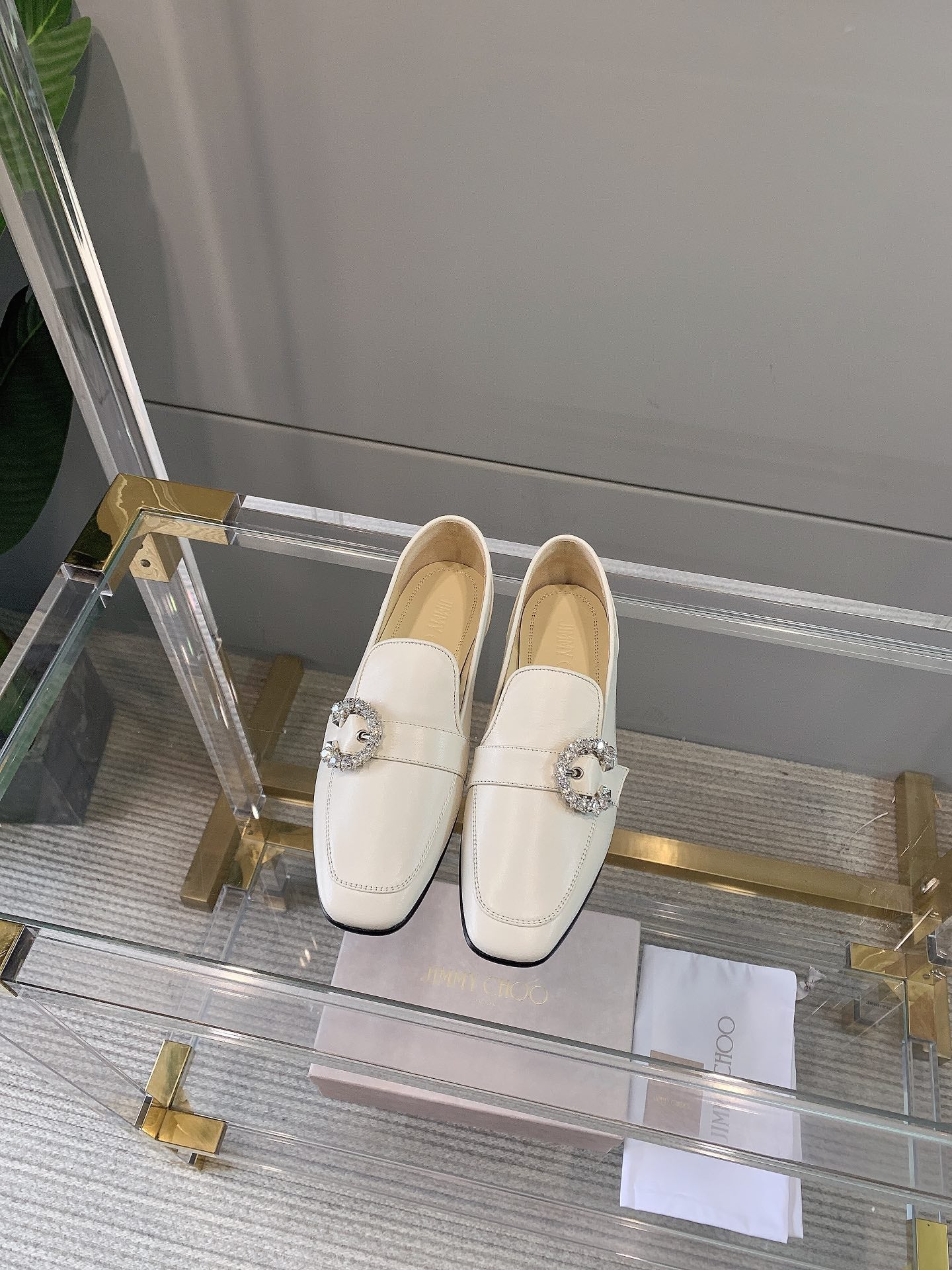 Лоферы Jimmy с пряжкой и стразами - 1 шт.