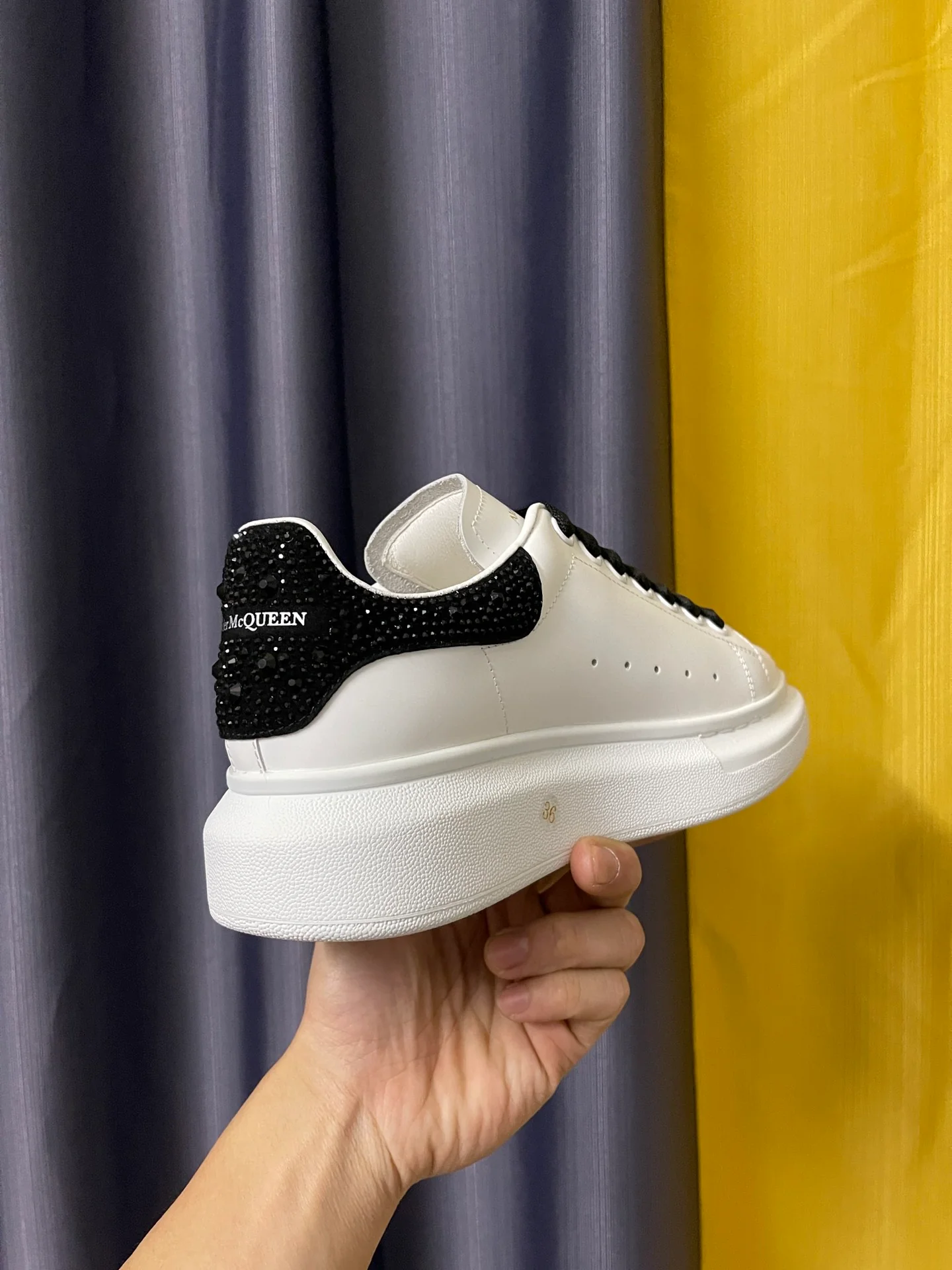 Классические белые кроссовки McQueen - унисекс - каблук Black Diamond - премиум-издание