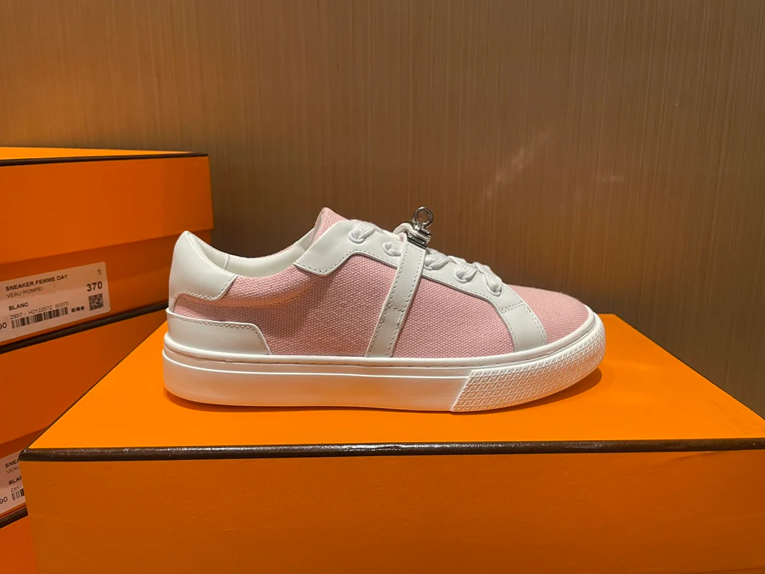 Hermes - Новейшие белые кроссовки Kelly Buckle - Мужские - 2