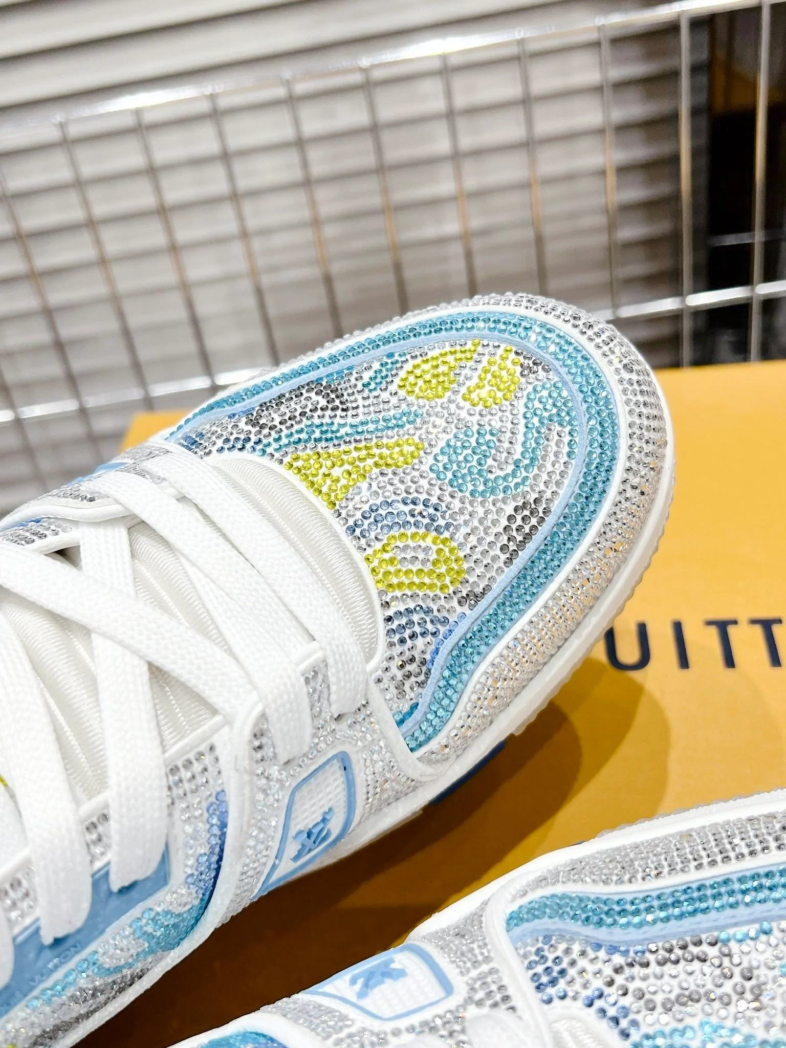 Кроссовки LV Trainer - Скейтбордистские кроссовки - Глянцевый узор, сине-серебристый - Унисекс