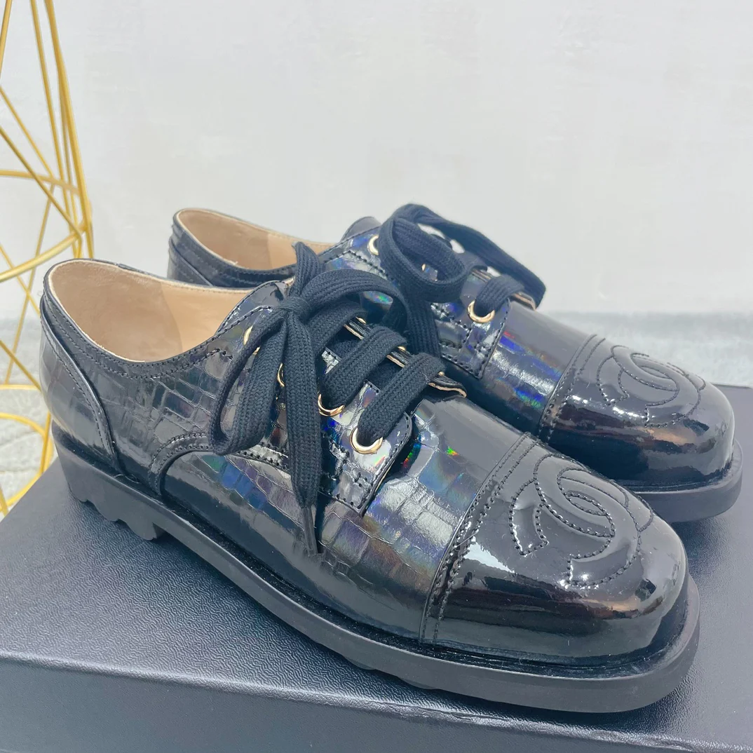 Обувь Chanel из овечьей кожи, весна/лето 2022