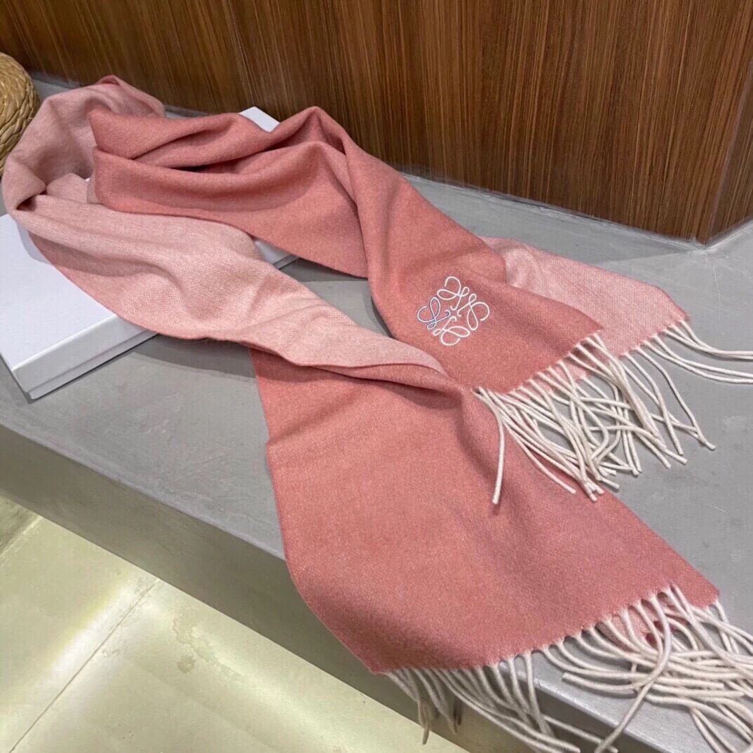 Шарф ?Лолита? с вышивкой ?Водяная рябь? — 100 г — Кашемир — Розовый