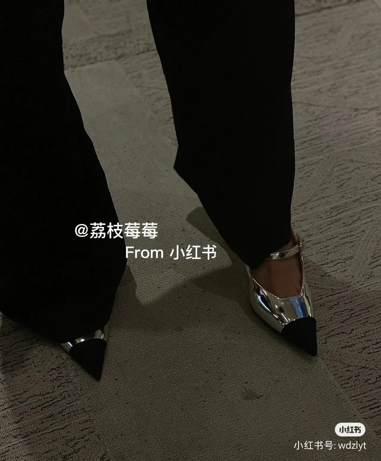 Новинка весенней коллекции Chanel 2022 года - Туфли на танкетке - Фотографии вживую