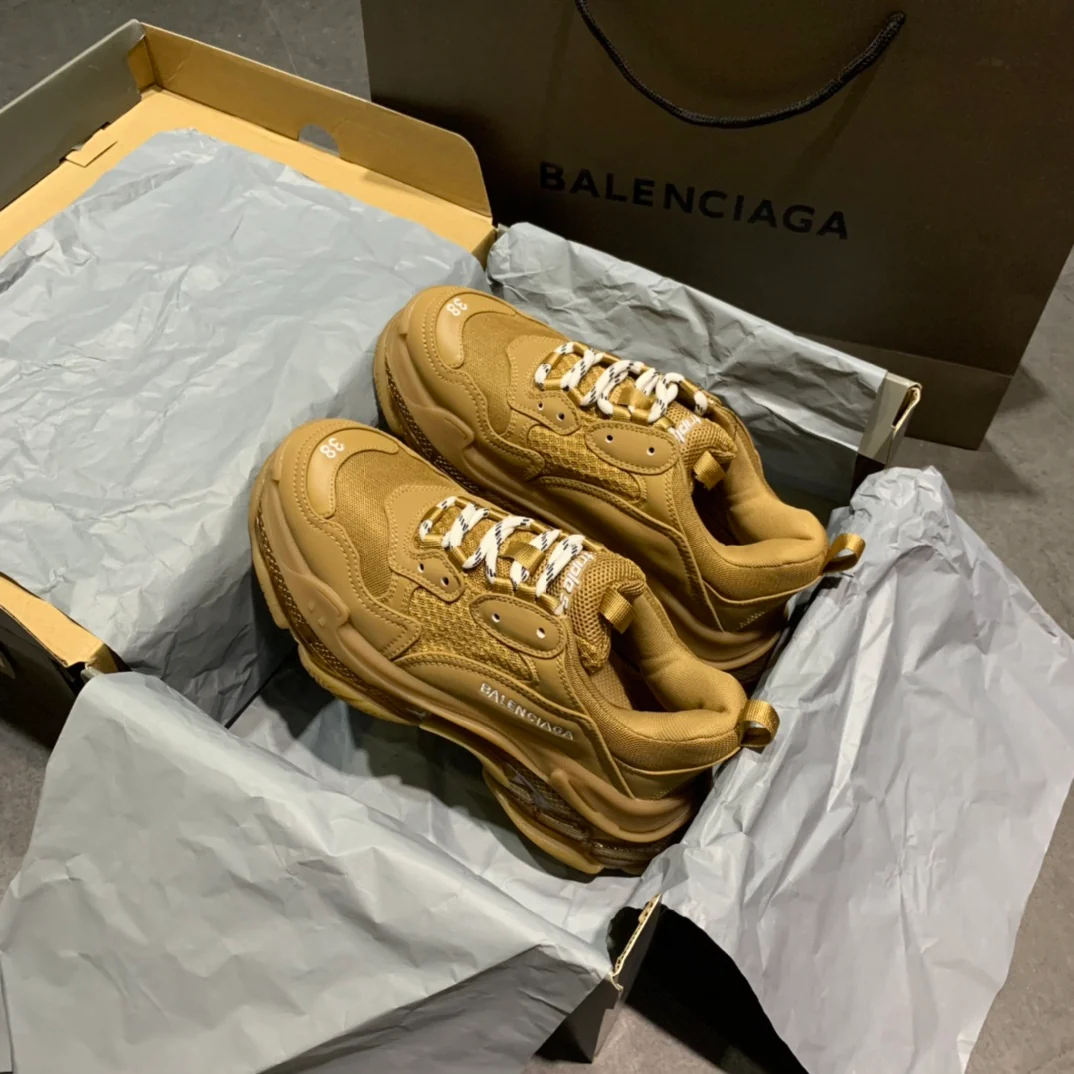 Ли Ши - Папины кроссовки - Землисто-желтый