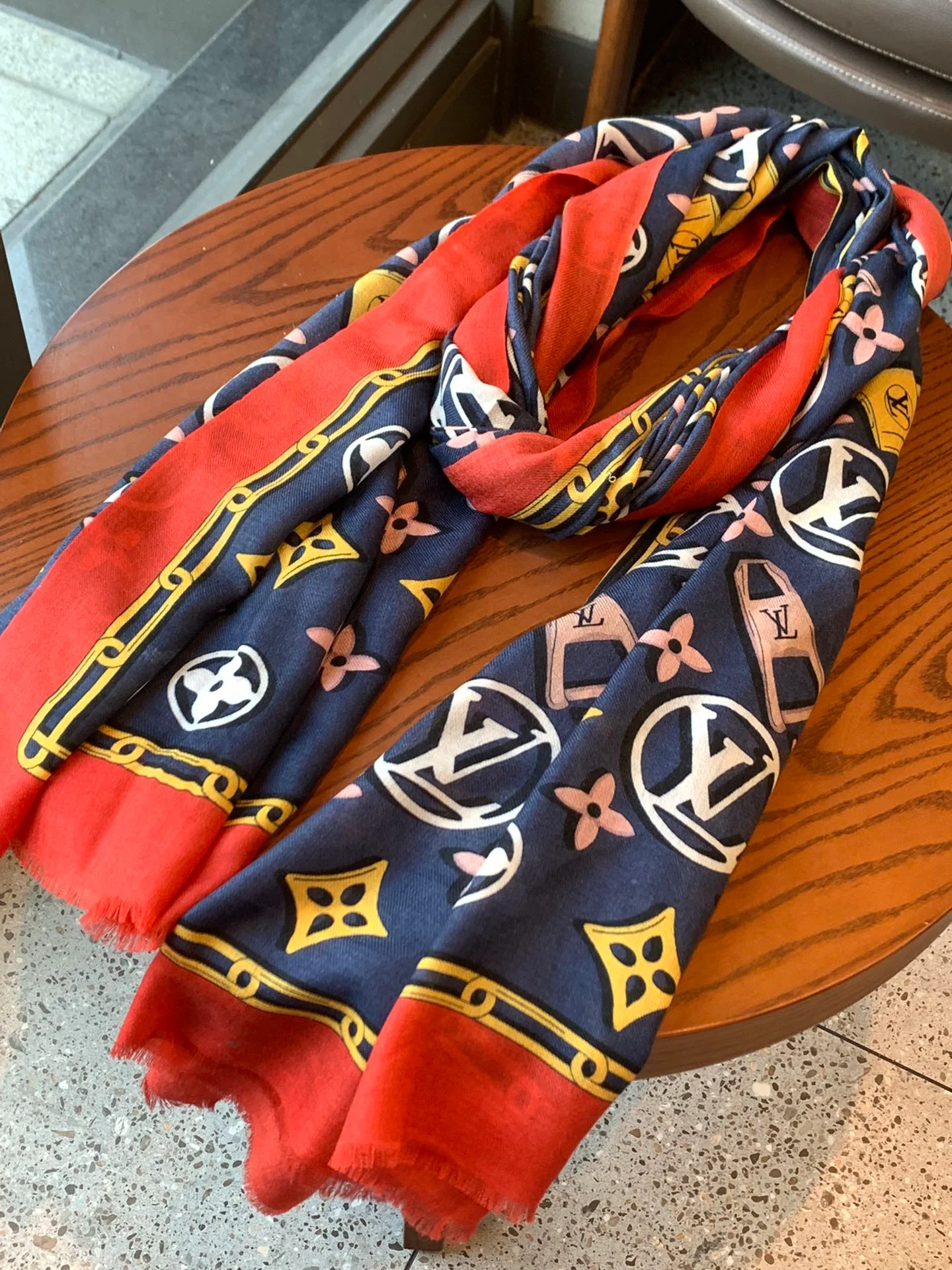 Длинный шарф LV Monogram - 110-200 см - Кашемир 100% чистоты - 1 шт.