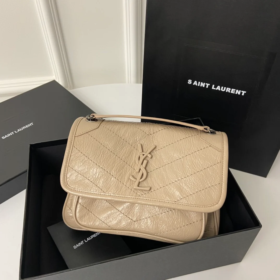 Кожаный костюм YSL Niki Baby 22 см, цвет ?Молочный чай?.